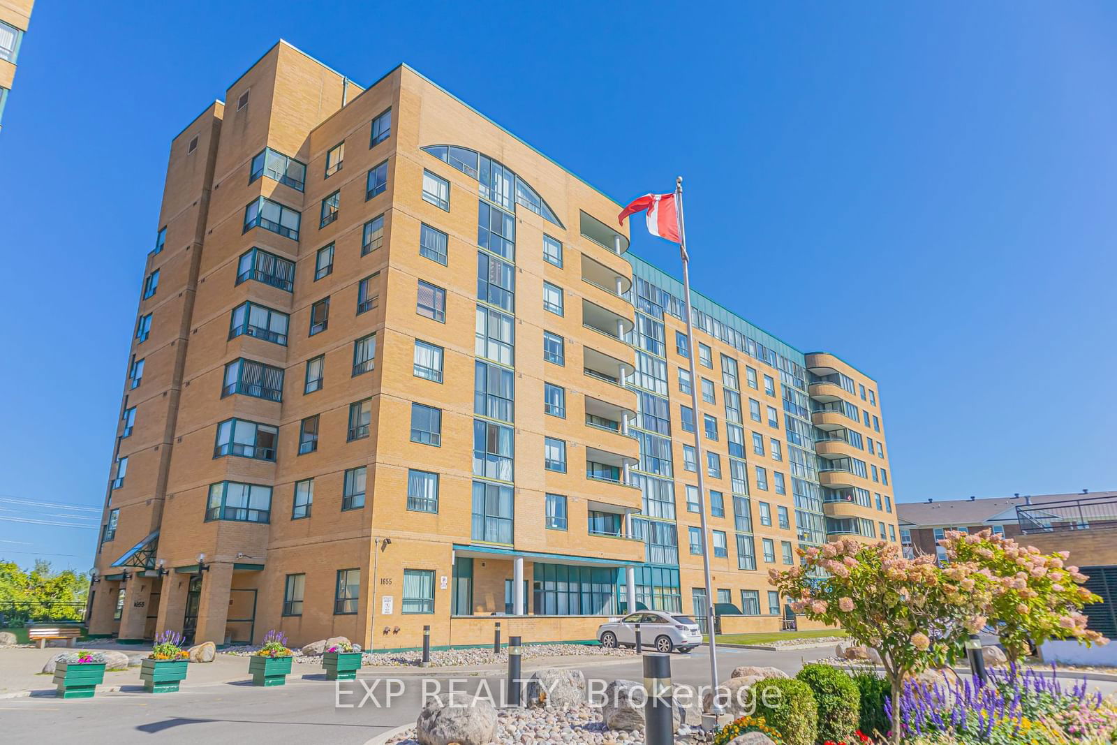 1655 Pickering Pkwy, unit 407 for sale - image #1