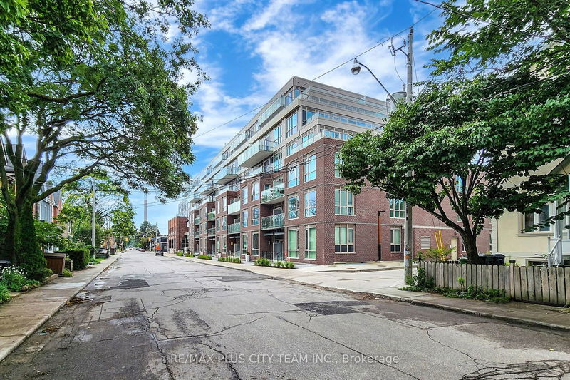 150 Logan Ave, unit 728 for rent - image #1