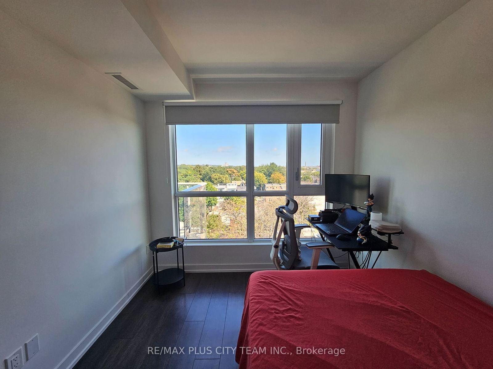 150 Logan Ave, unit 728 for rent - image #5