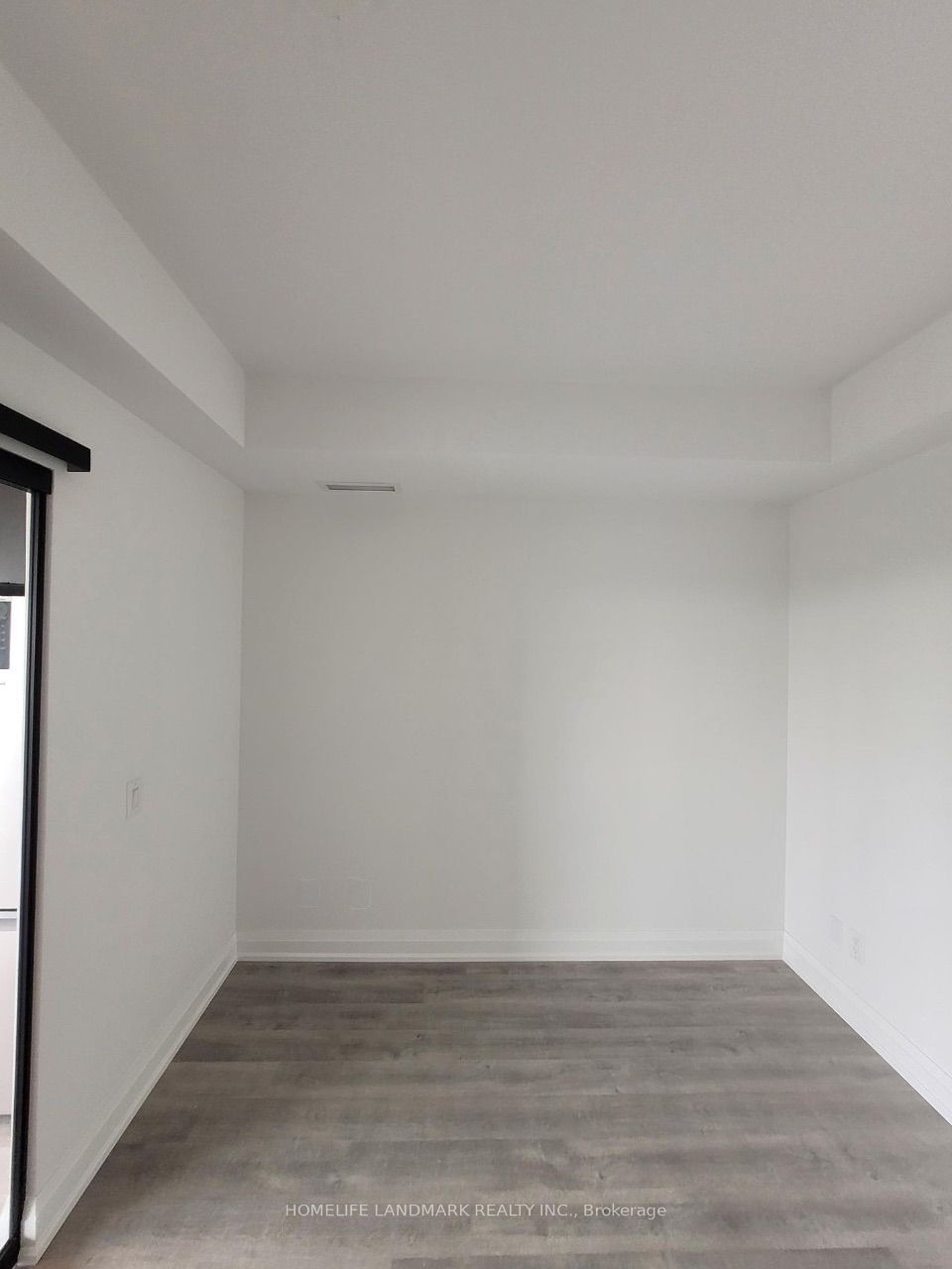 2369 Danforth Ave, unit 508 for rent - image #5