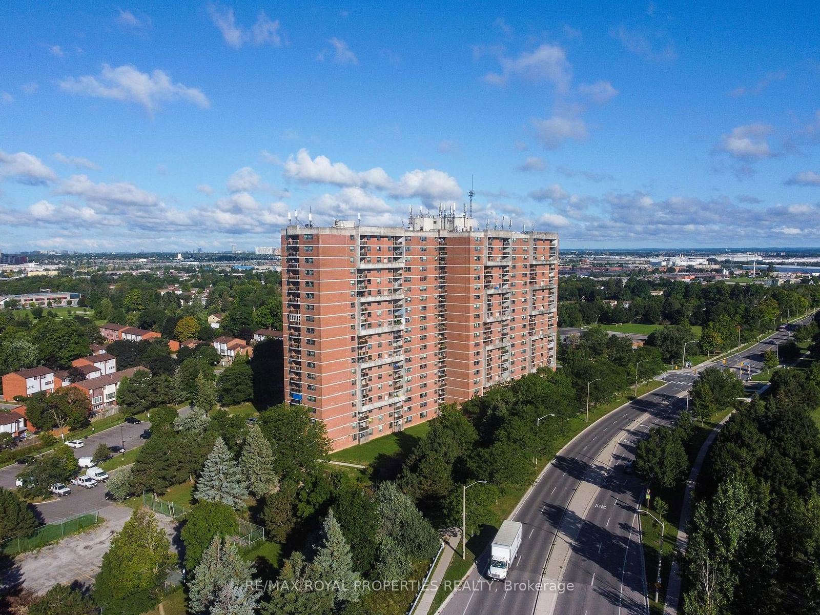 100 Wingarden Crt, unit 2011 for sale - image #16