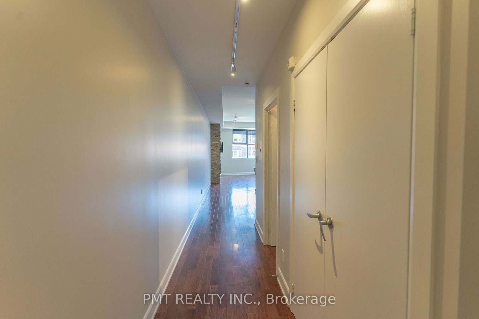 160 Fallingbrook Rd, unit 207 for rent - image #8