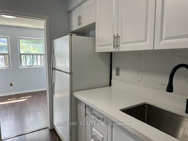 124 Dusay Pl, unit 156 for rent - image #2