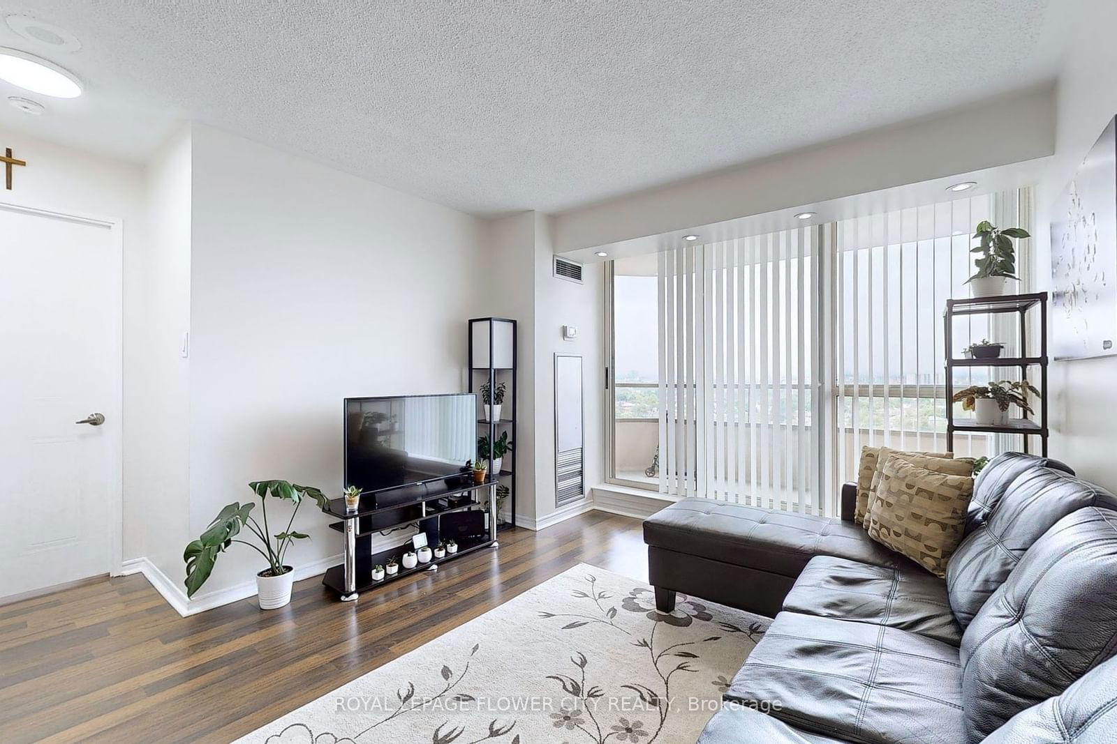 3 Greystone Walk Dr W, unit 1118 for sale - image #31