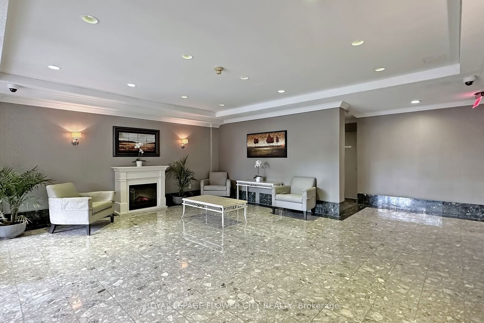 3 Greystone Walk Dr W, unit 1118 for sale - image #35