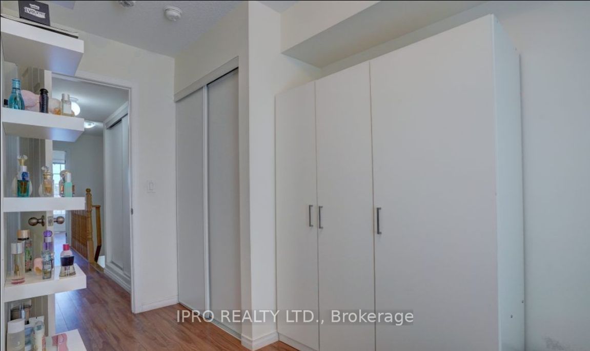 31 Island Rd, unit 10 for rent - image #20