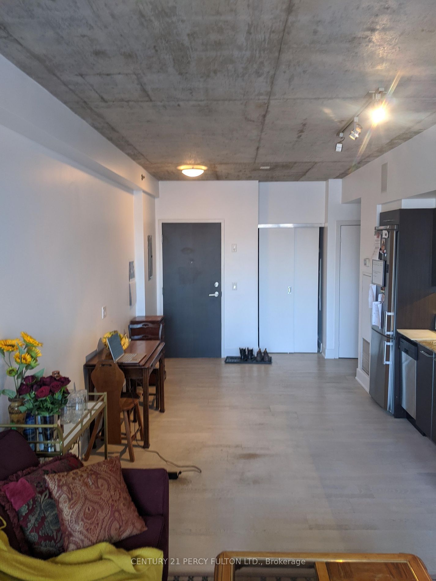 630 Queen St E, unit 303 for rent