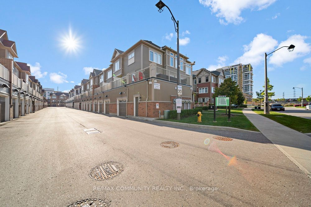 2500 Hill Rise Crt, unit 22 for sale - image #30