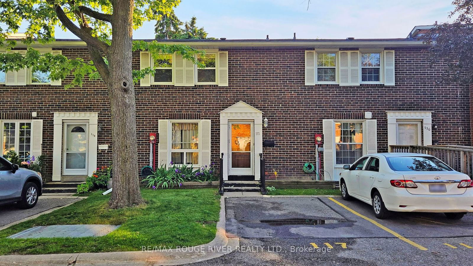 70 Cass Ave, unit 117 for sale - image #1