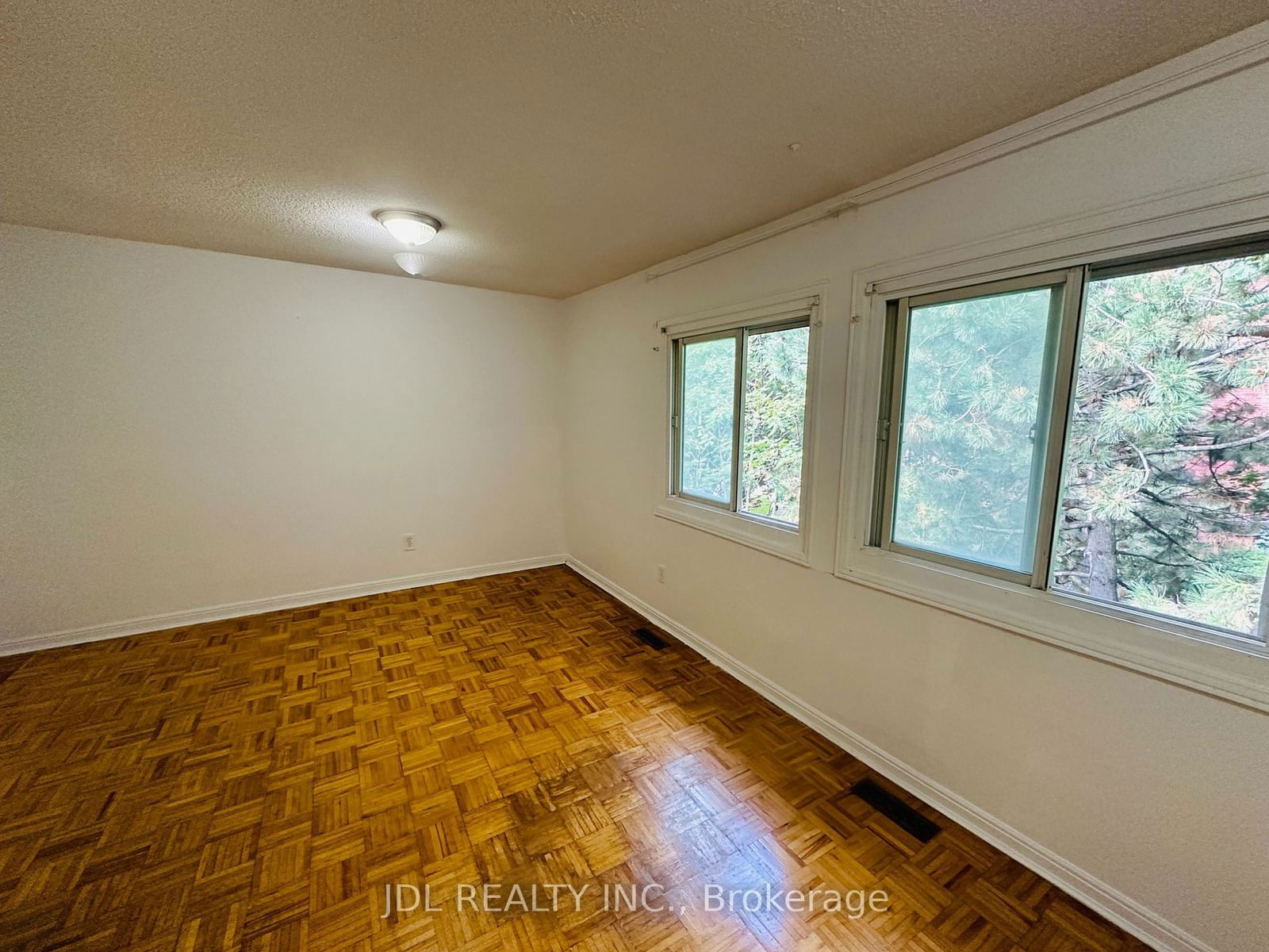 100 Burrows Hall Blvd, unit 12 for rent - image #16