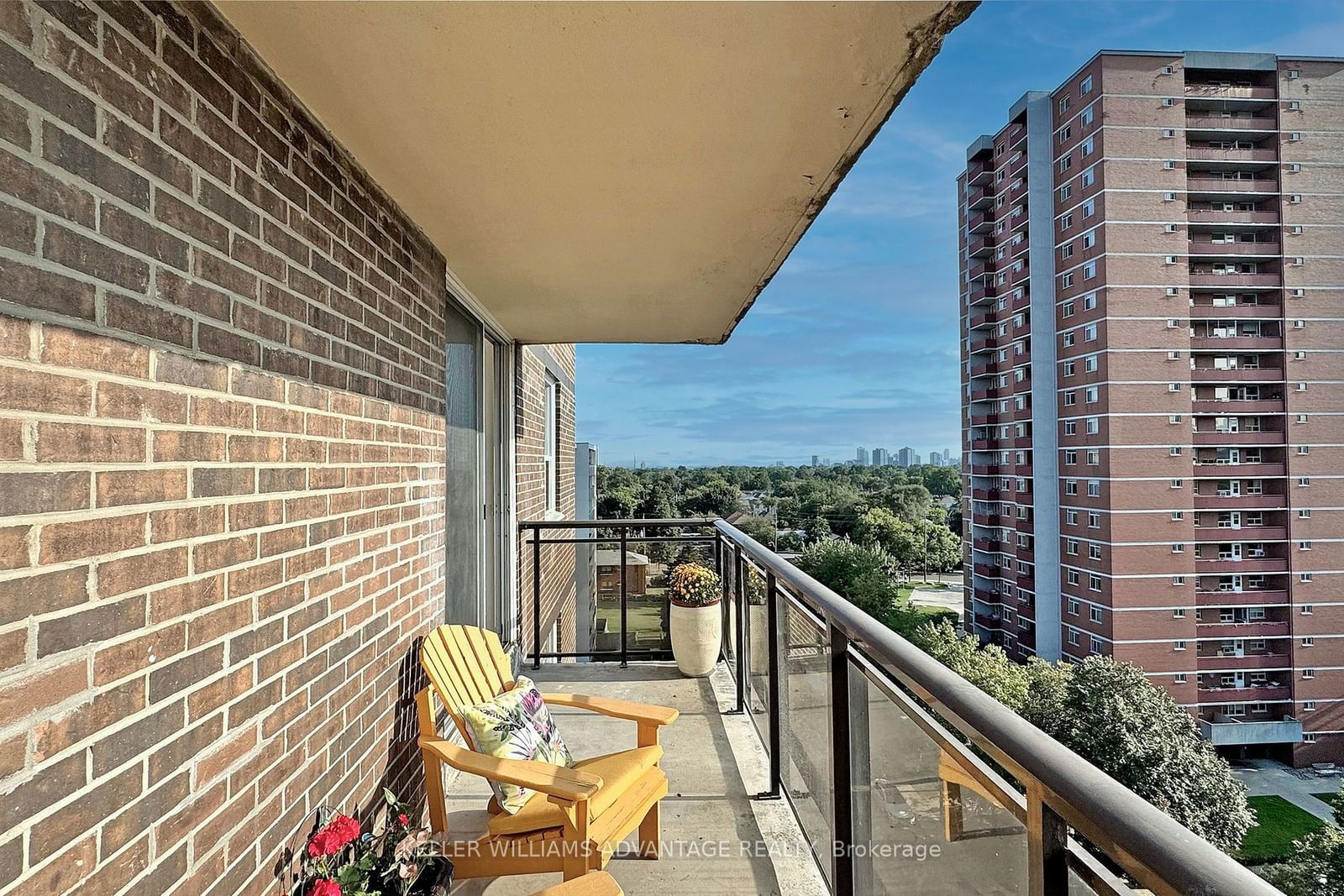 1145 Logan Ave, unit 1003 for sale - image #16