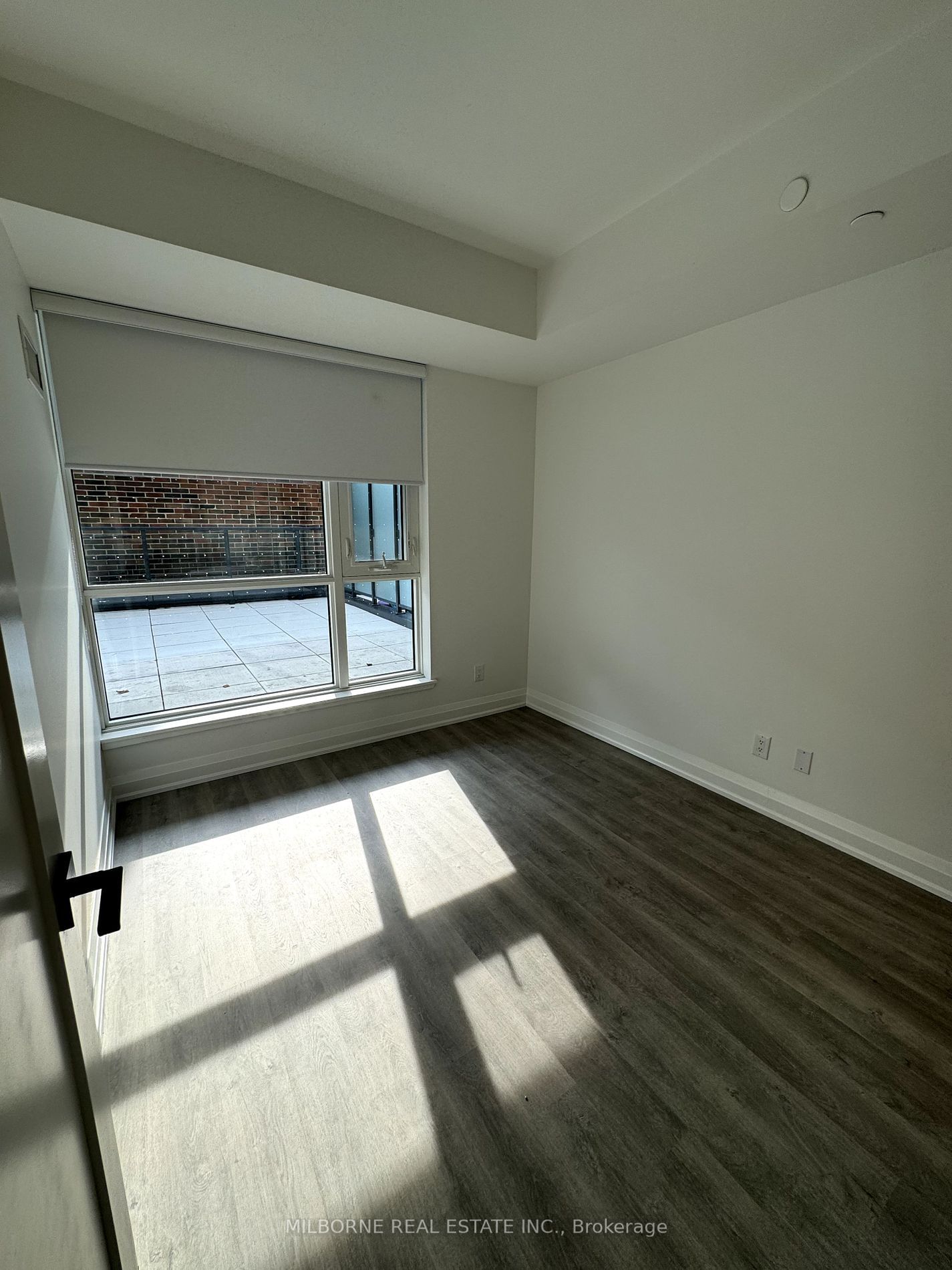 2369 Danforth Ave, unit 219 for rent - image #8