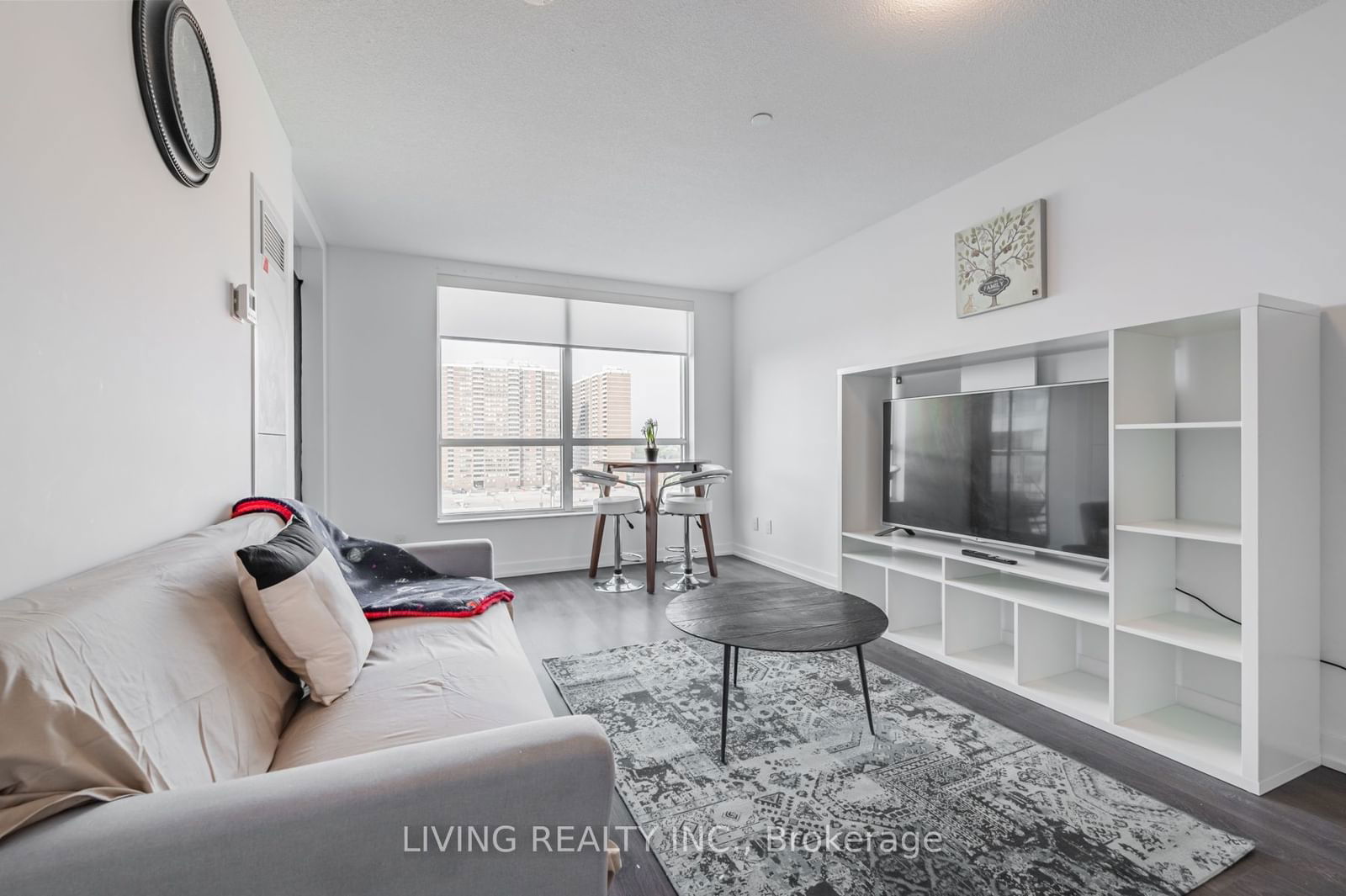 8 Trent Ave, unit 805 for sale - image #9