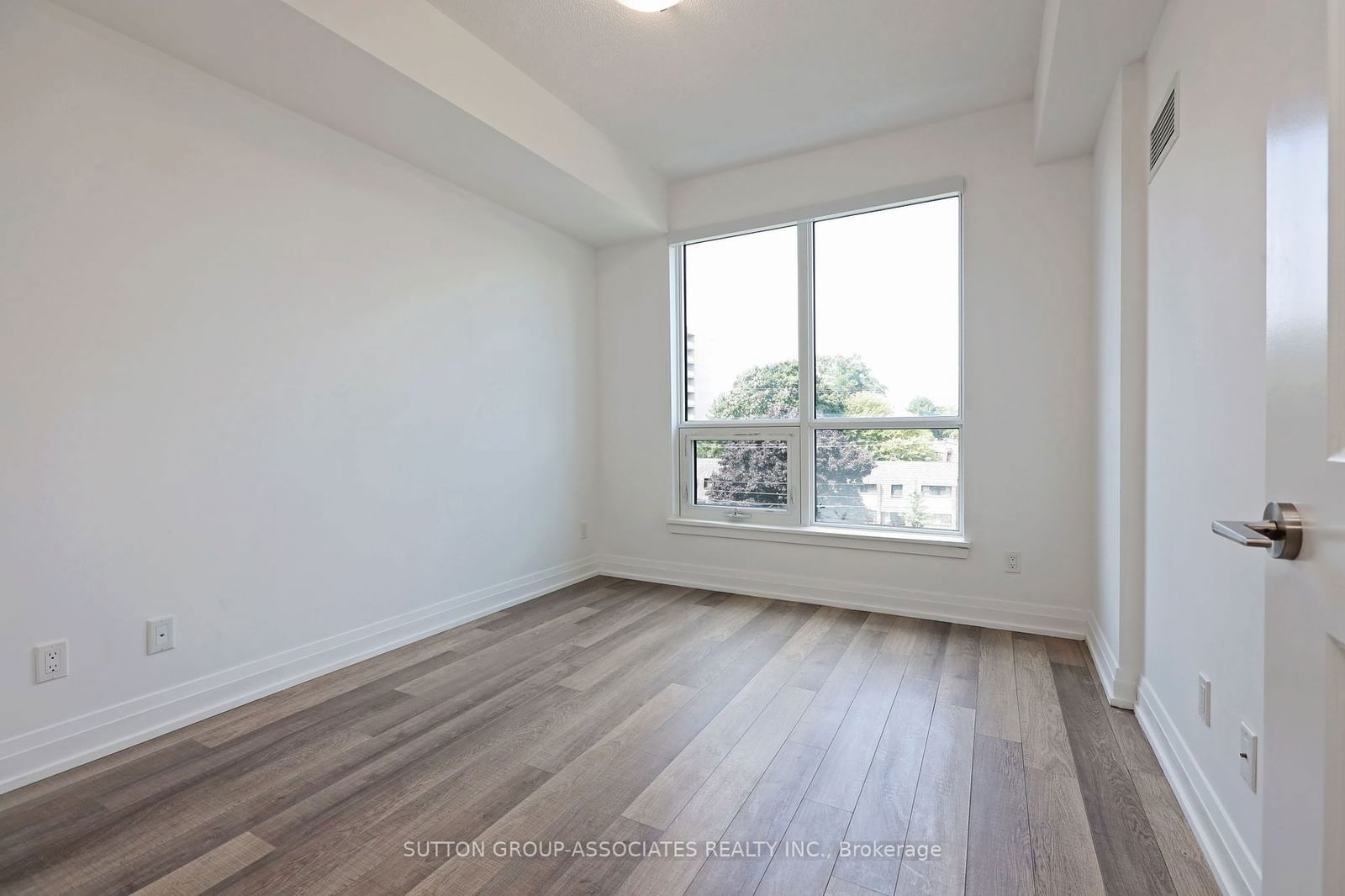 3121 Sheppard Ave E, unit 320 for sale - image #23