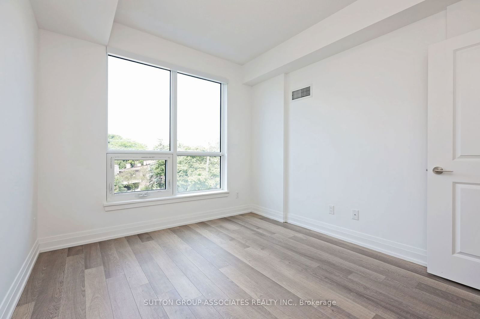 3121 Sheppard Ave E, unit 320 for sale - image #24