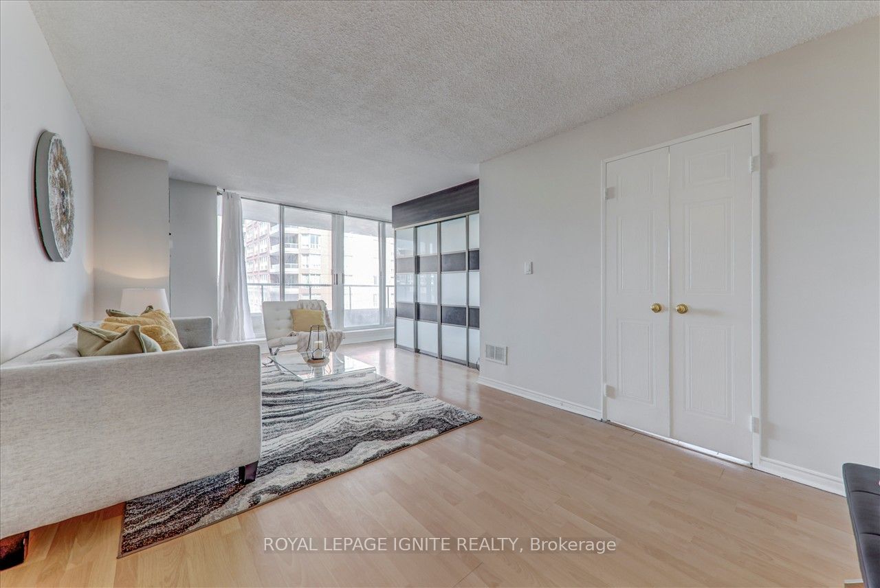 400 Mclevin Ave, unit 508 for sale - image #7