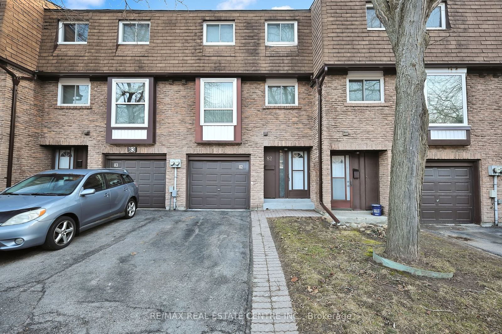 222 Pearson St, unit 82 for sale - image #2