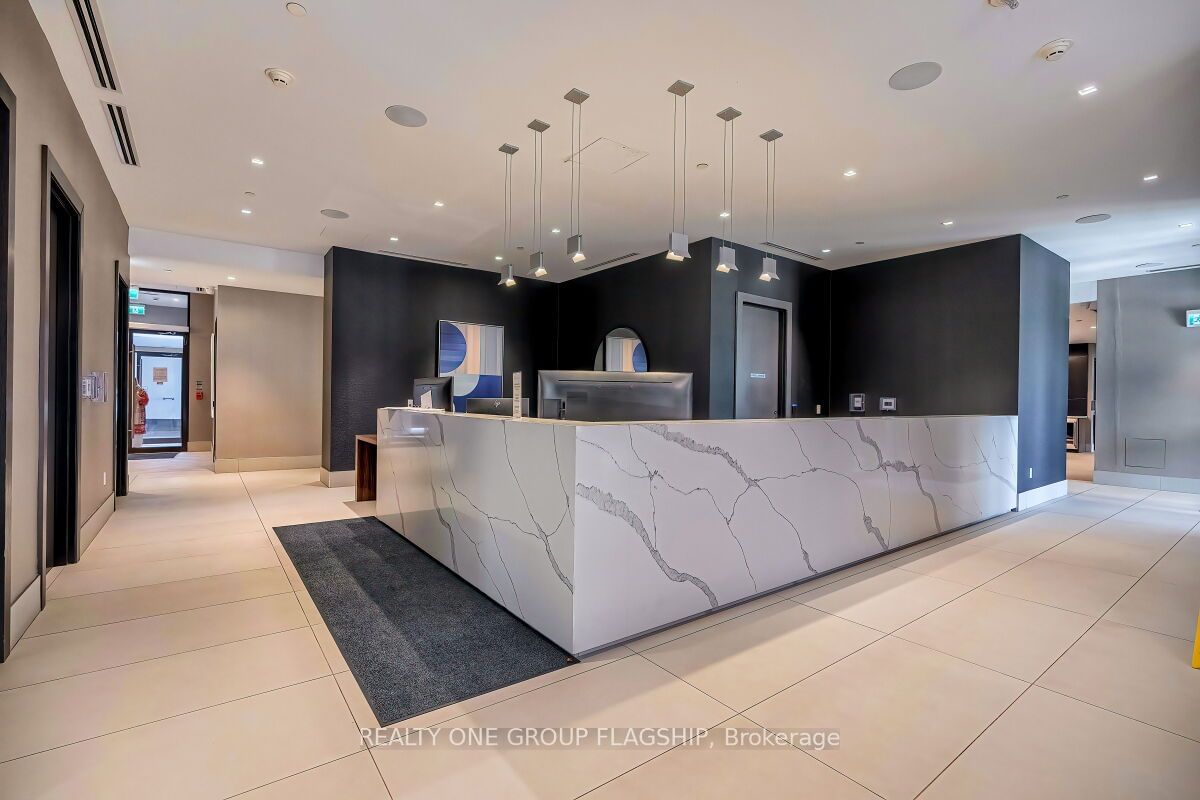 2550 Simcoe St N, unit 505 for sale - image #4