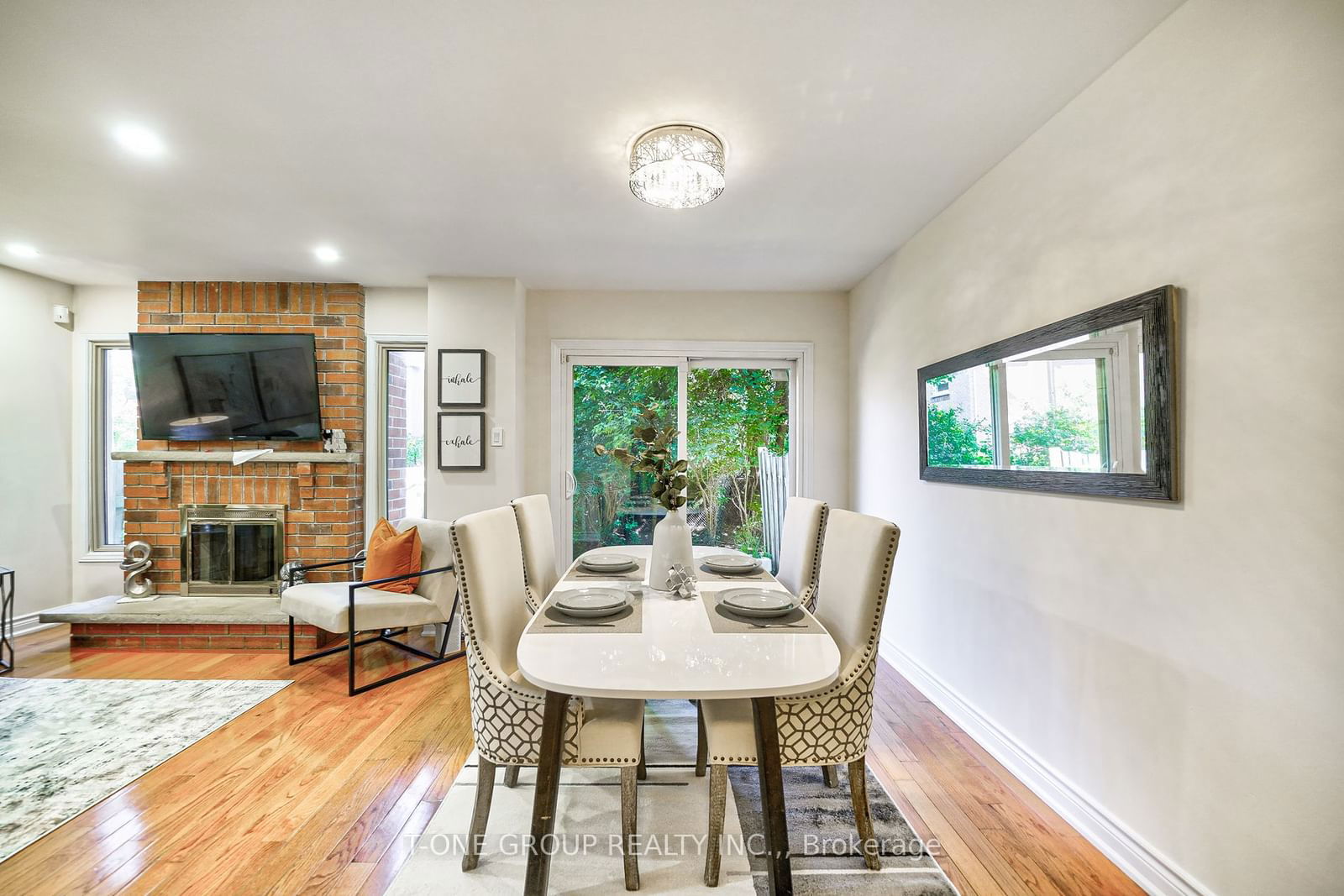 10 Cardwell Ave, unit 20 for sale - image #10