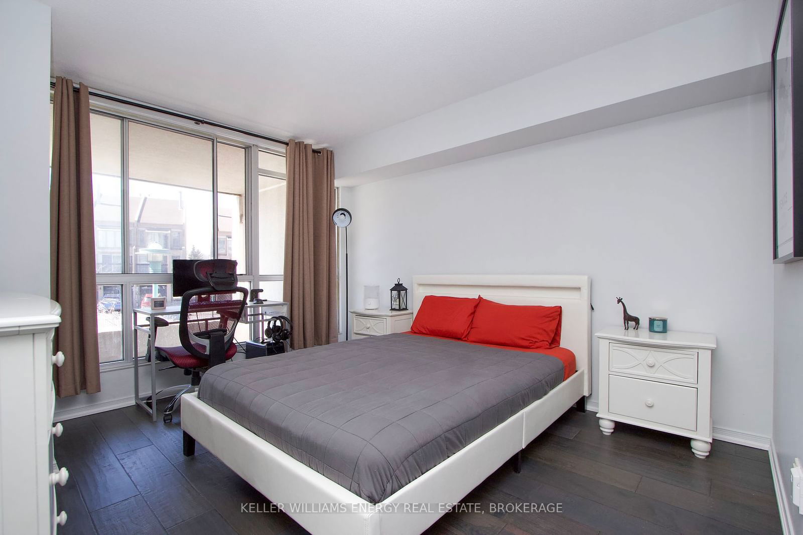 25 Cumberland Lane, unit 112 for sale - image #14