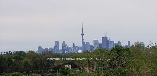 22 East Haven Dr, unit 718 for rent - image #1