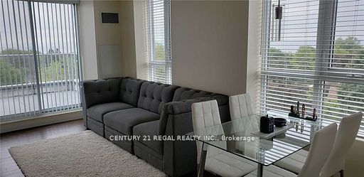 22 East Haven Dr, unit 718 for rent - image #5