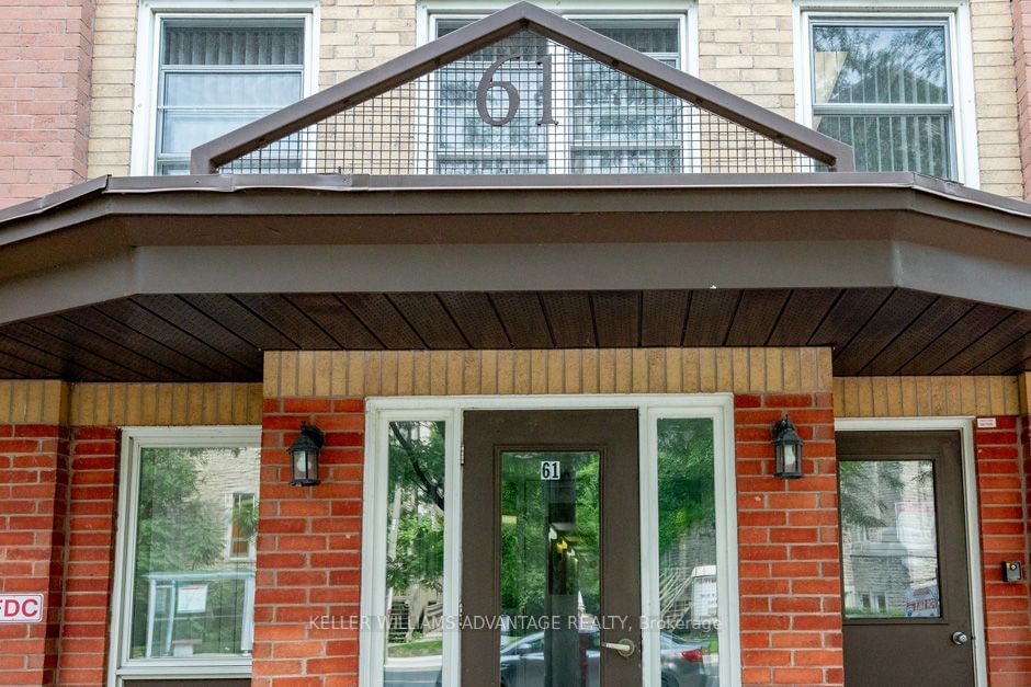 61 Main St, unit 303 for sale