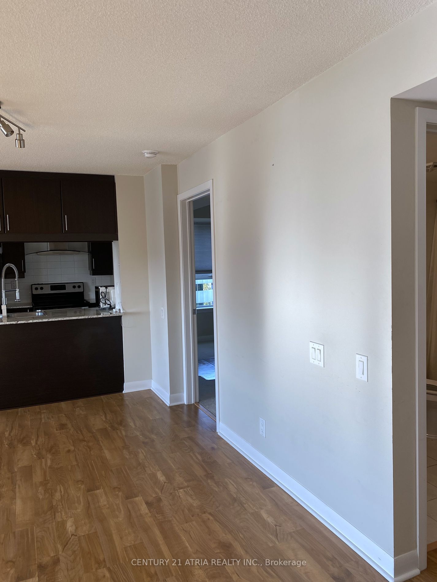 190 Borough Dr, unit 1110 for rent - image #8