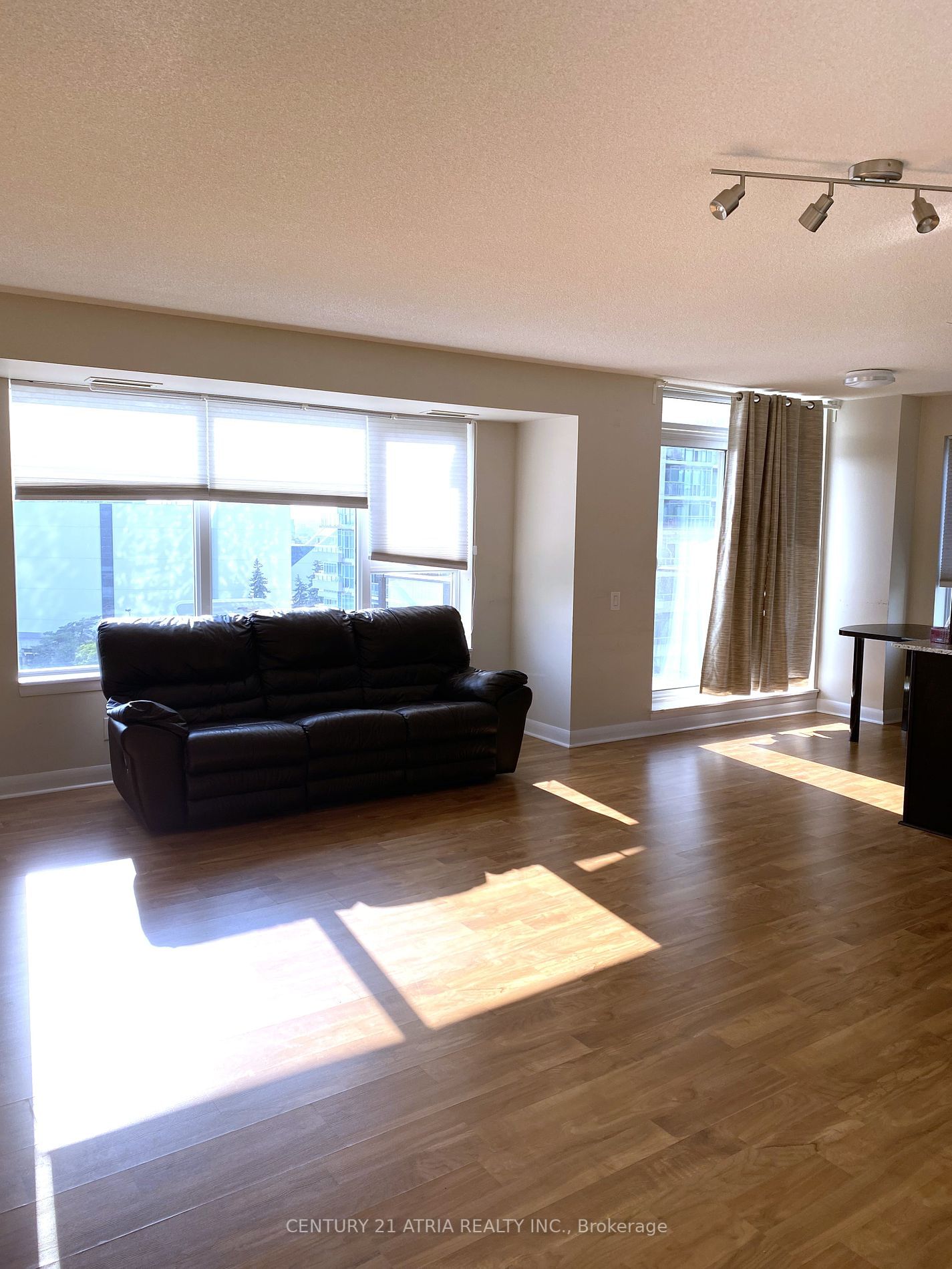 190 Borough Dr, unit 1110 for rent - image #9