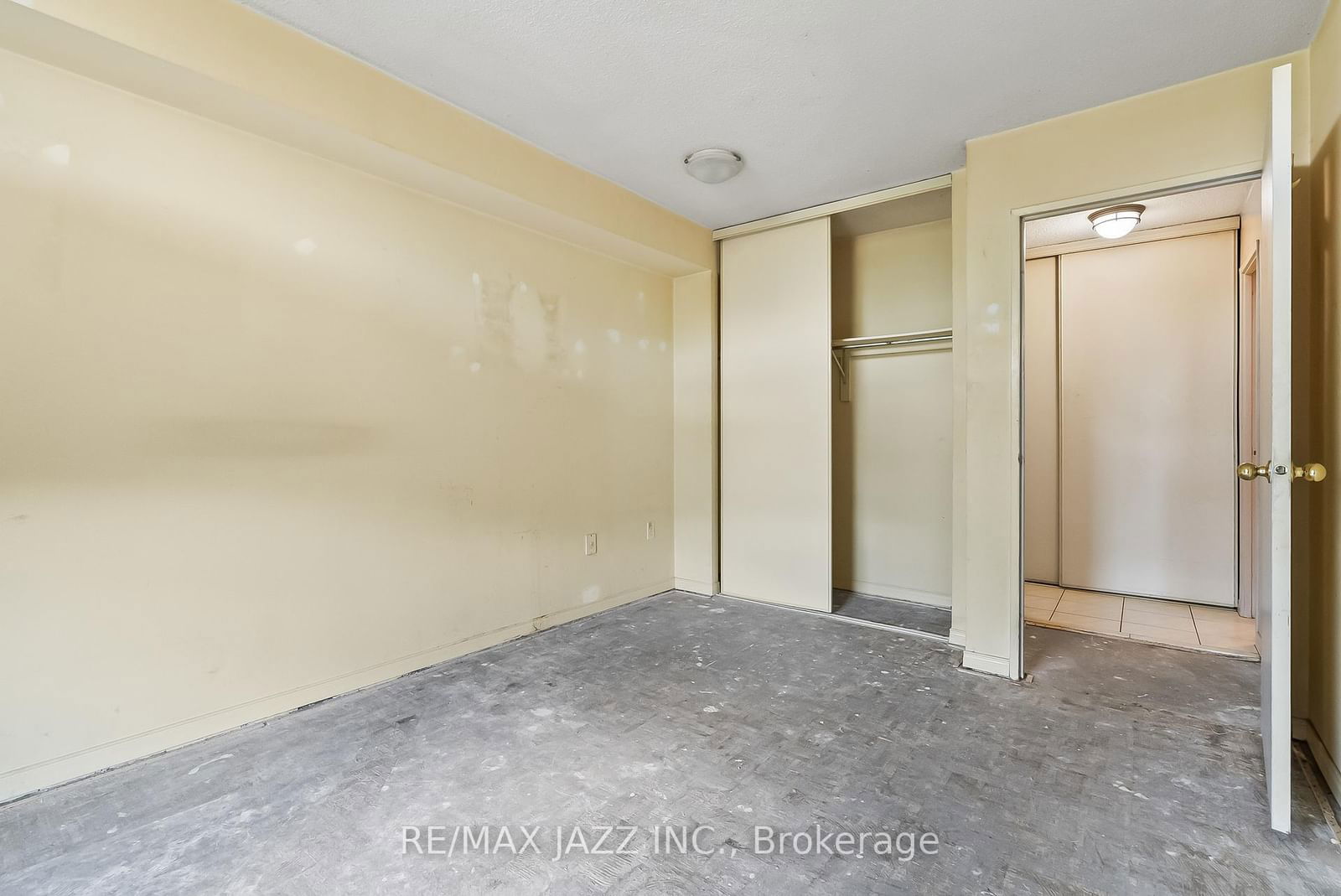 454 Centre St S, unit 506 for sale - image #20