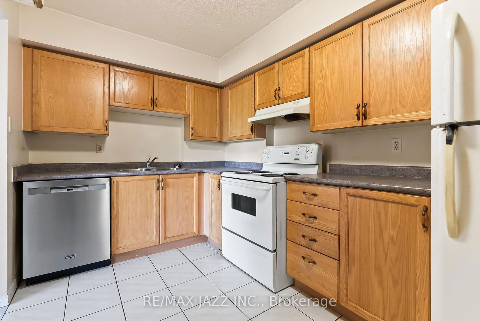 454 Centre St S, unit 506 for sale - image #7