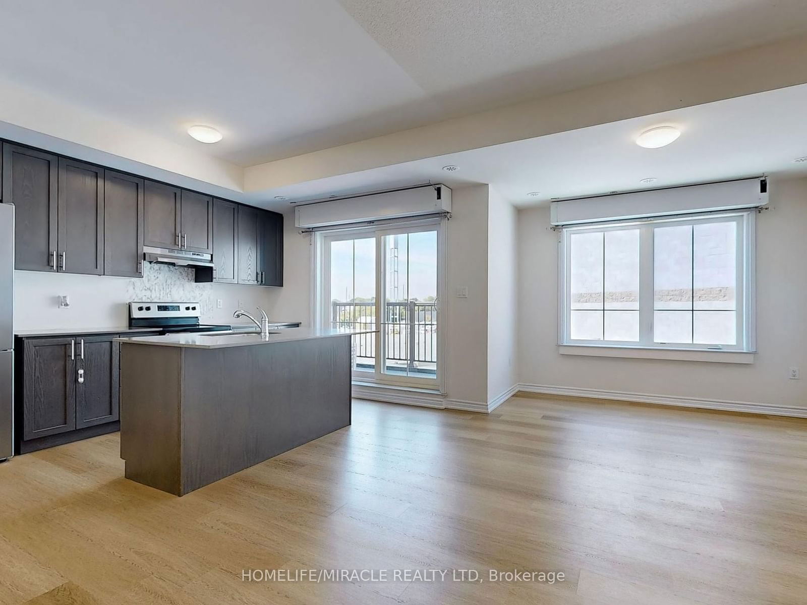 490 Beresford Path, unit 9 UPPER for sale - image #1