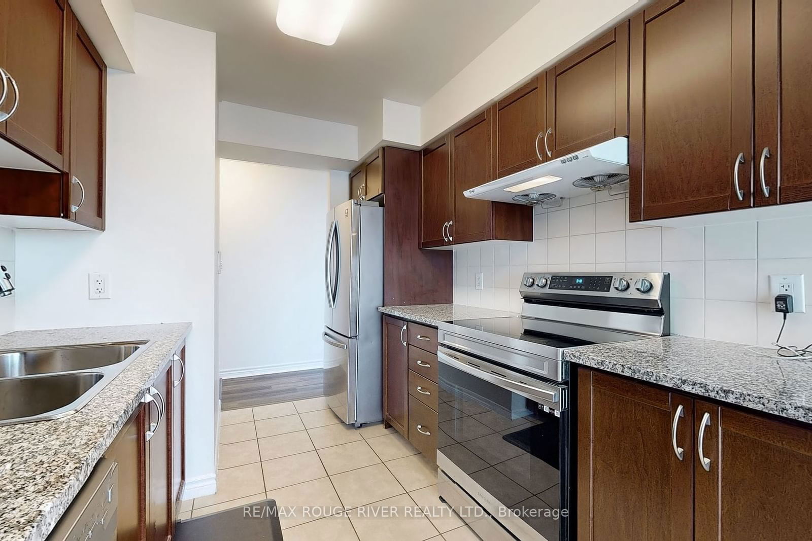 88 Grangeway Ave, unit 608 for sale - image #21