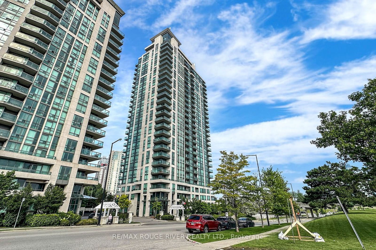 88 Grangeway Ave, unit 608 for sale - image #3