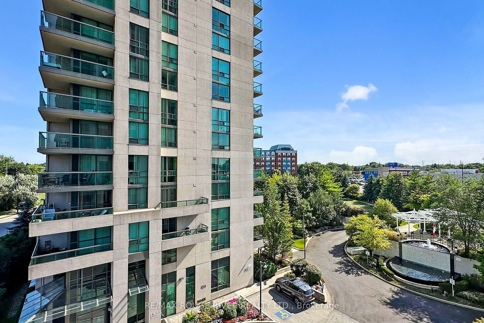 88 Grangeway Ave, unit 608 for sale - image #37