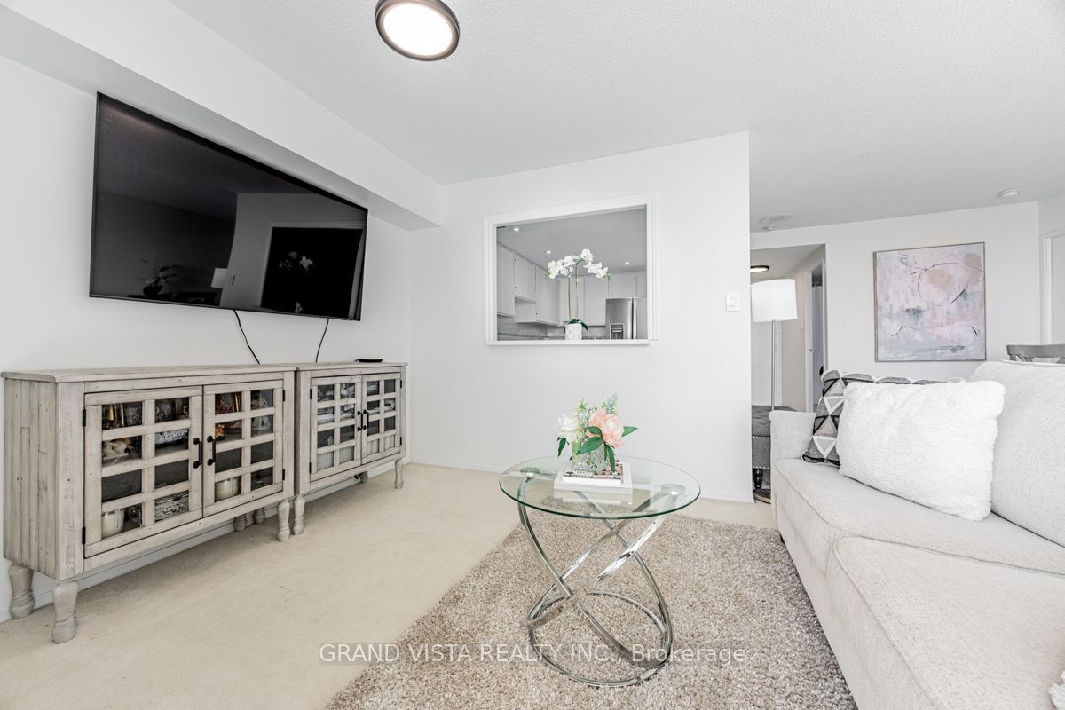 10 Dean Park Rd, unit 905 for sale - image #10