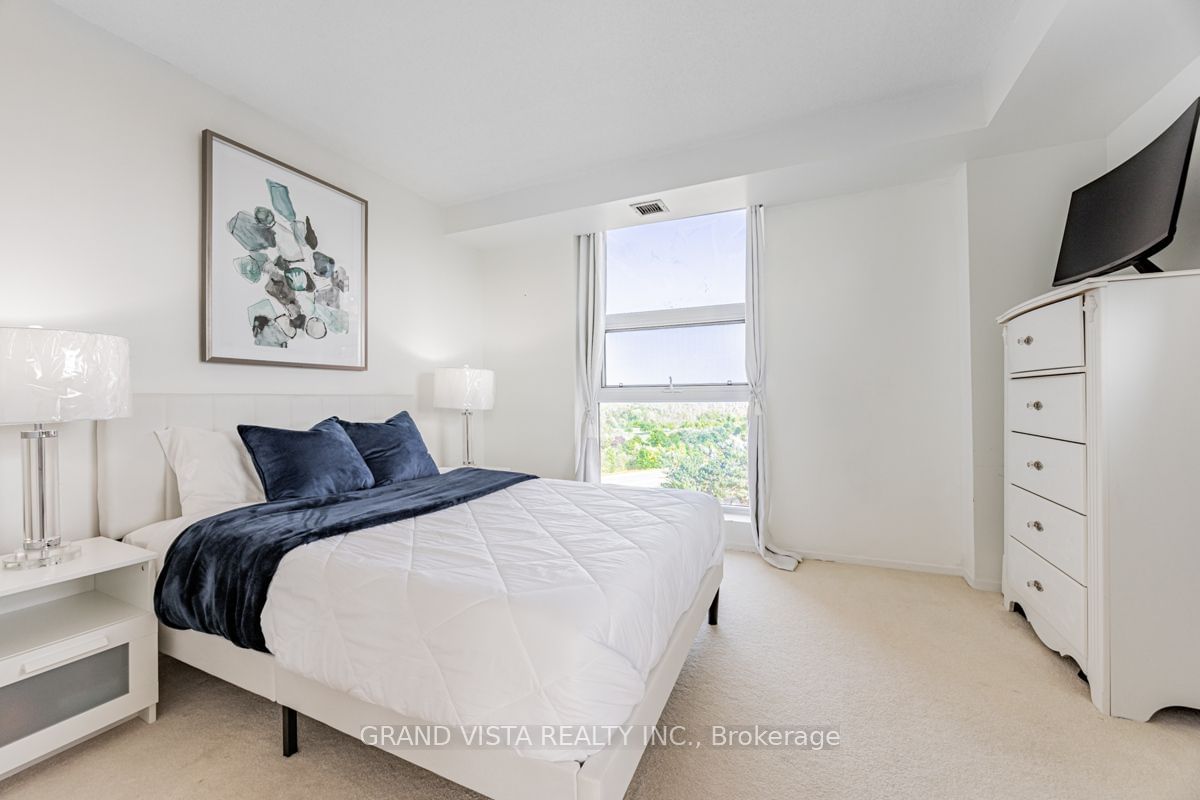 10 Dean Park Rd, unit 905 for sale - image #21