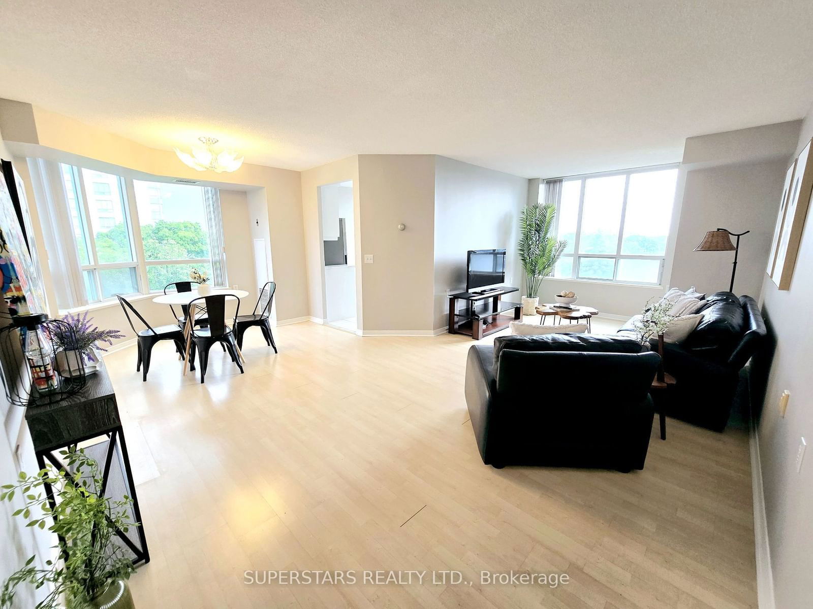 2628 McCowan Rd, unit 611 for sale - image #4