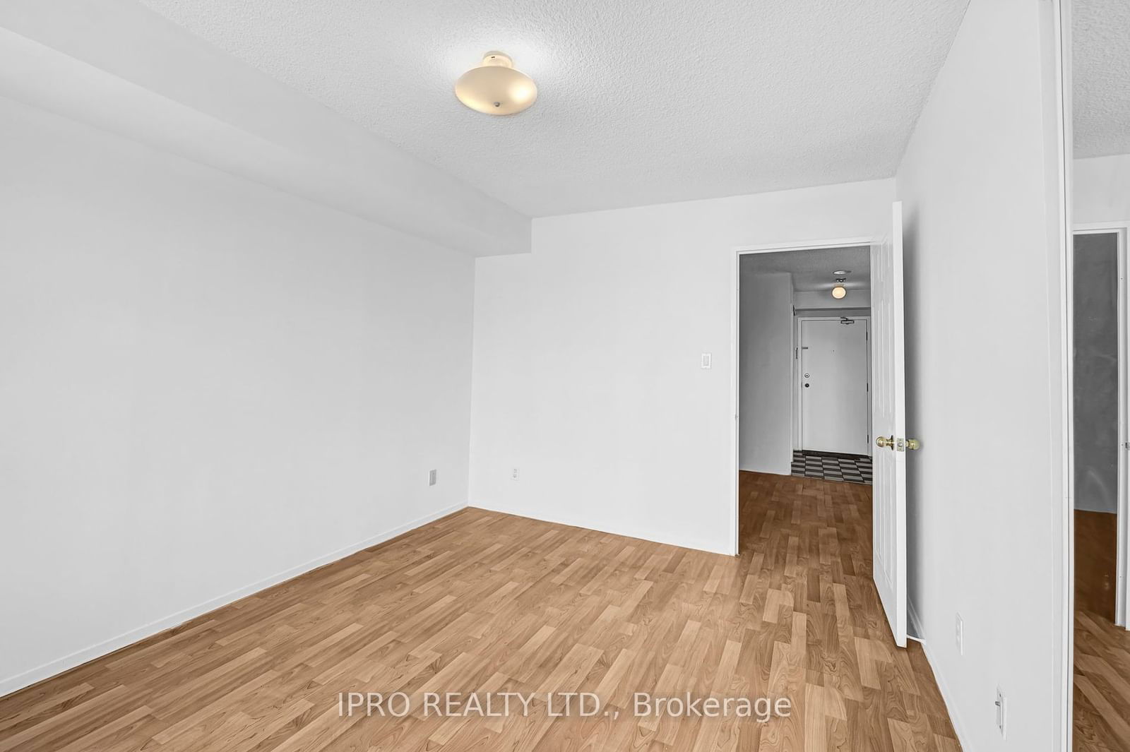 2550 Lawrence Ave E, unit 807 for sale - image #12