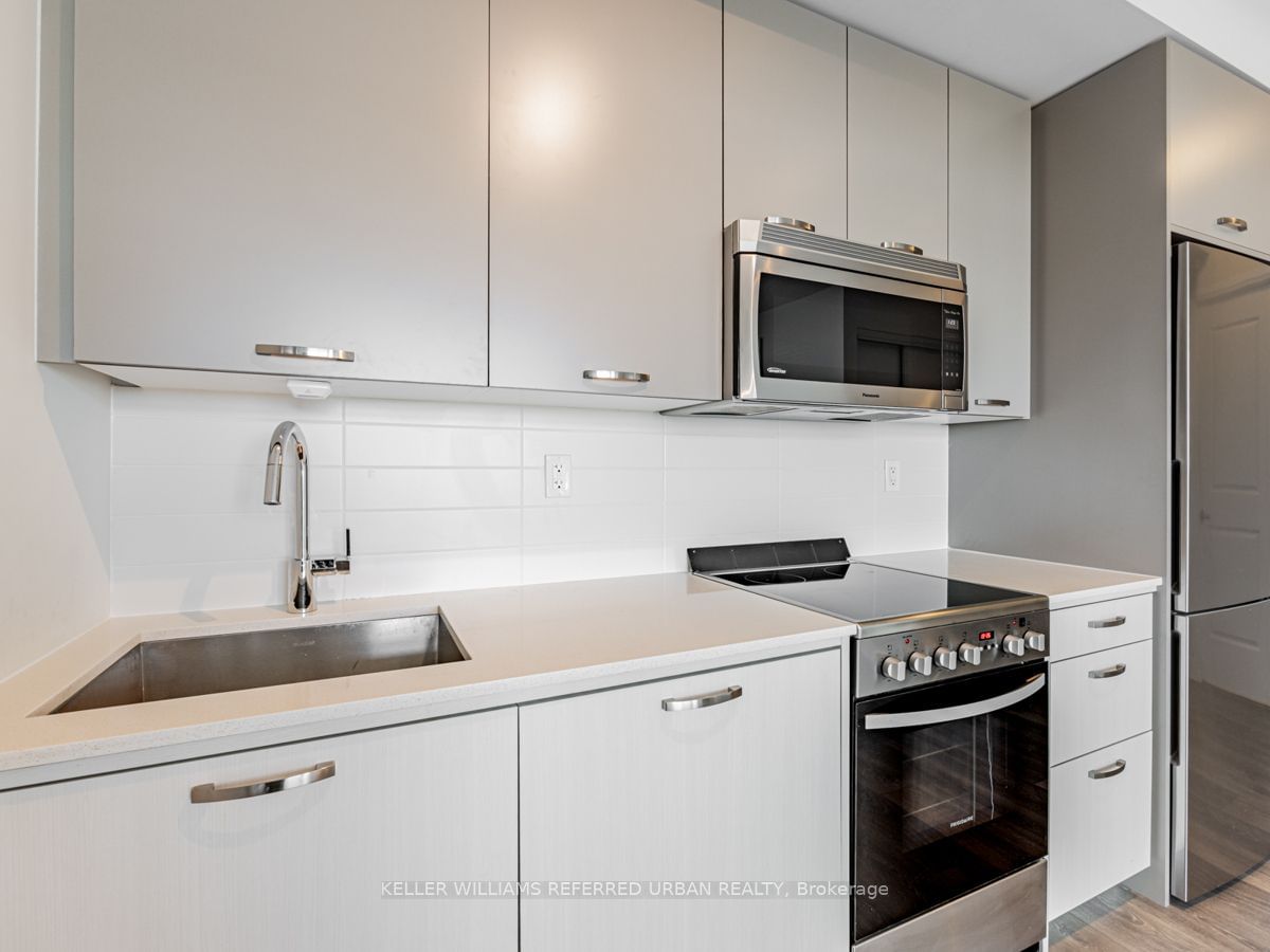 2301 Danforth Ave, unit 712 for sale - image #6