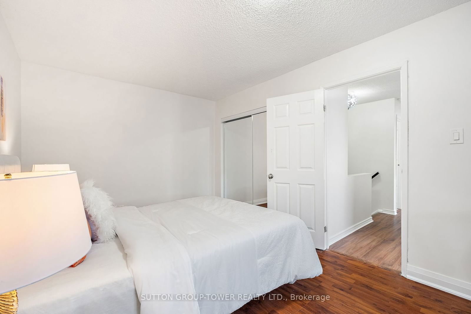 1010 Glen St, unit 140 for sale - image #23