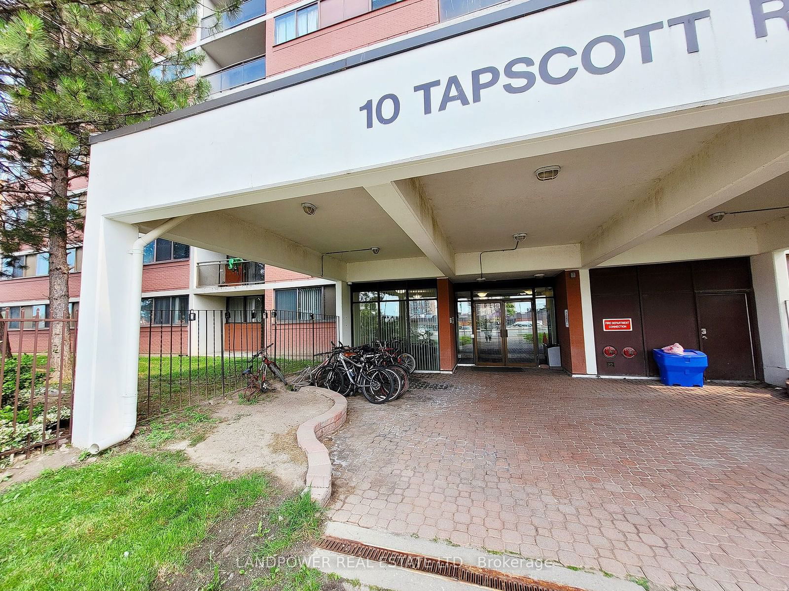 10 Tapscott Rd, unit 1011 for sale - image #2