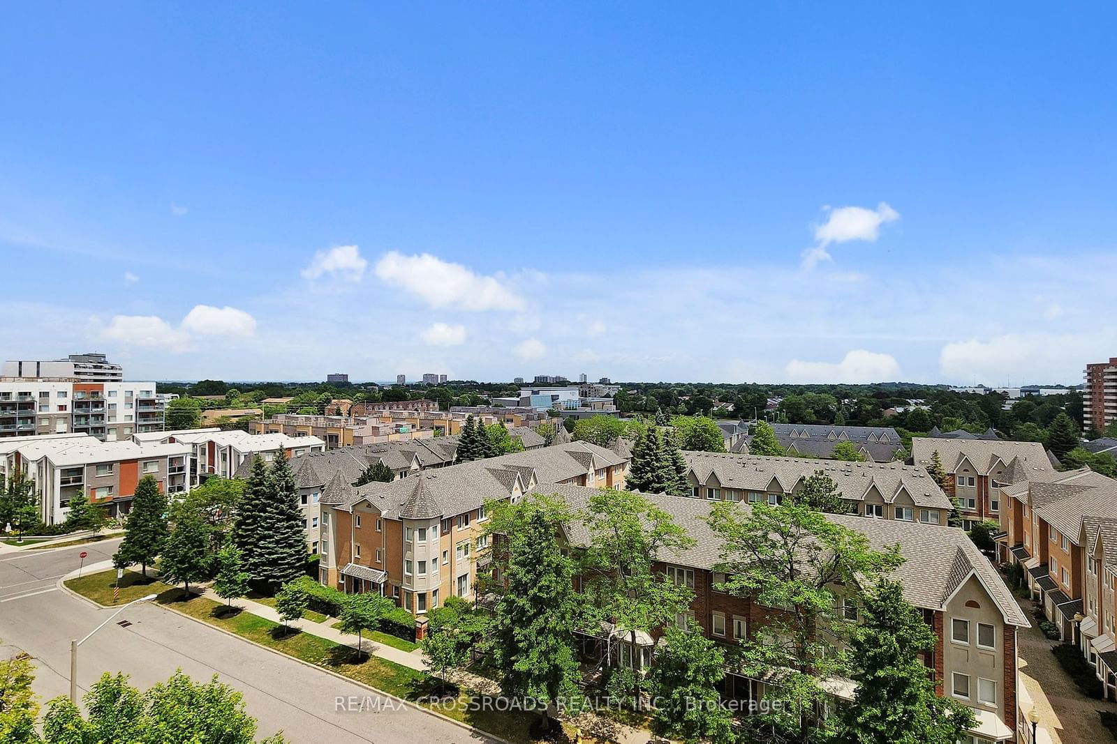 Markham Place Condos, Scarborough, Toronto