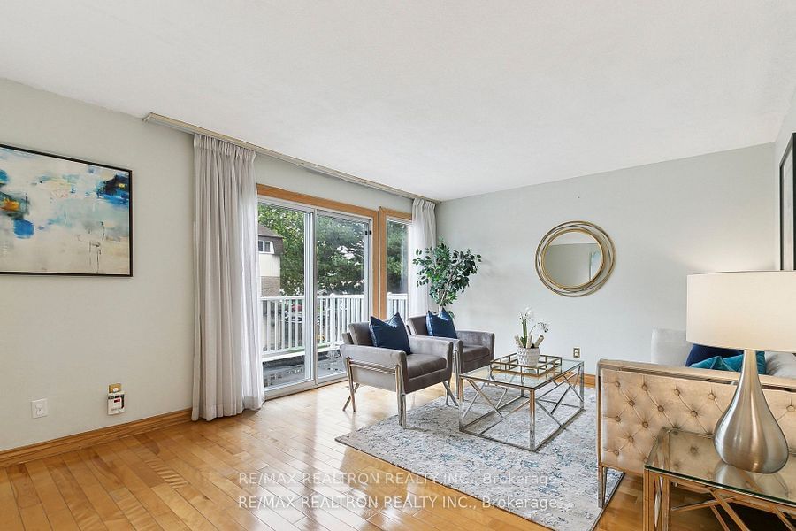 44 Chester Le Blvd, unit 6 for sale - image #17