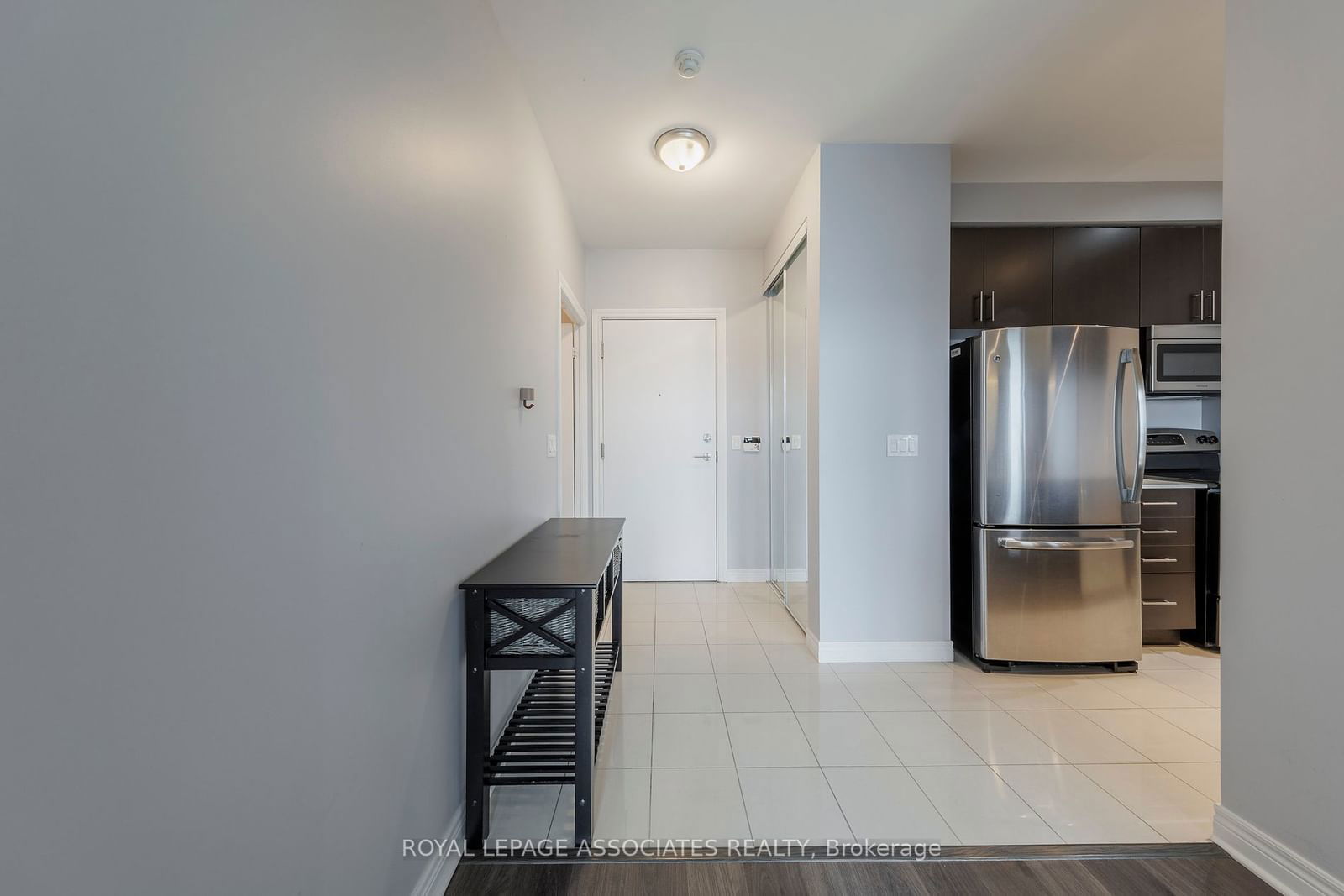 50 Town Centre Crt, unit PH04 for rent - image #3