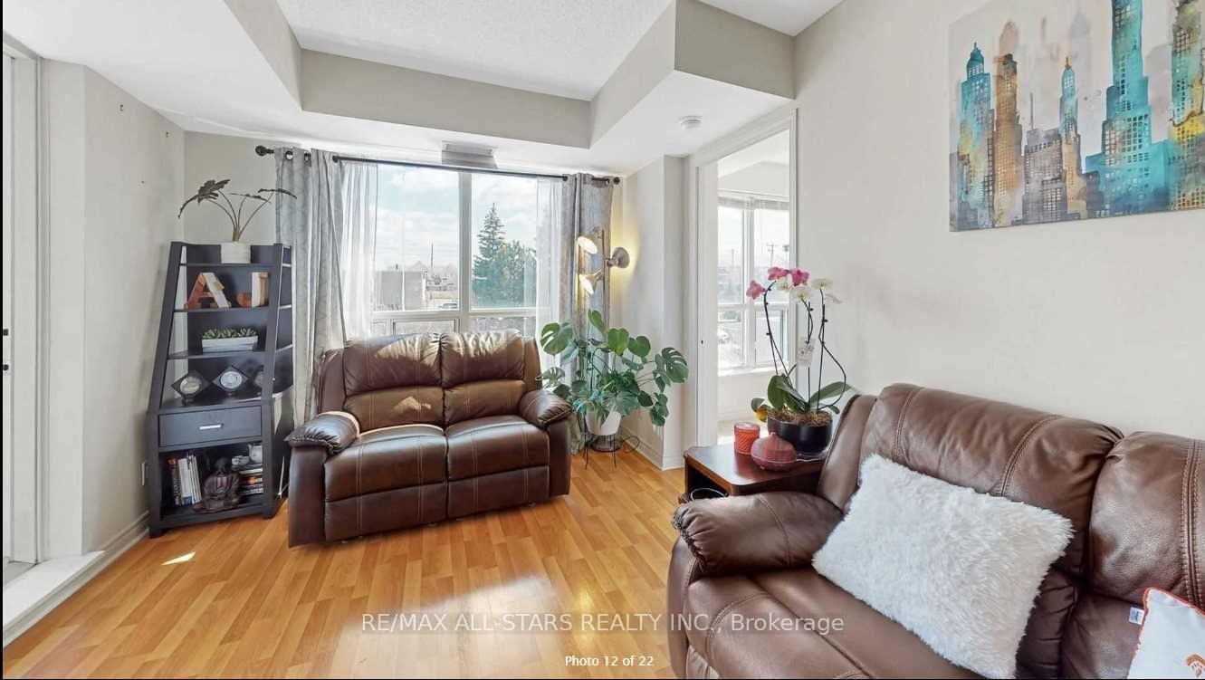 60 Fairfax Cres, unit 206 for rent - image #12