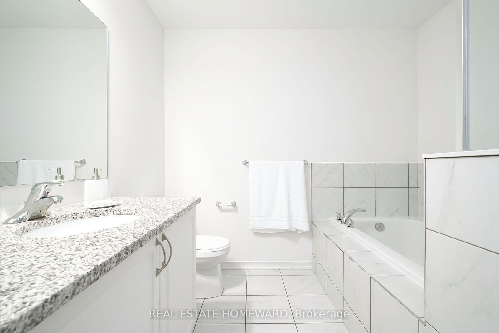 2552 Barbarolli Path, unit 113 for rent - image #8