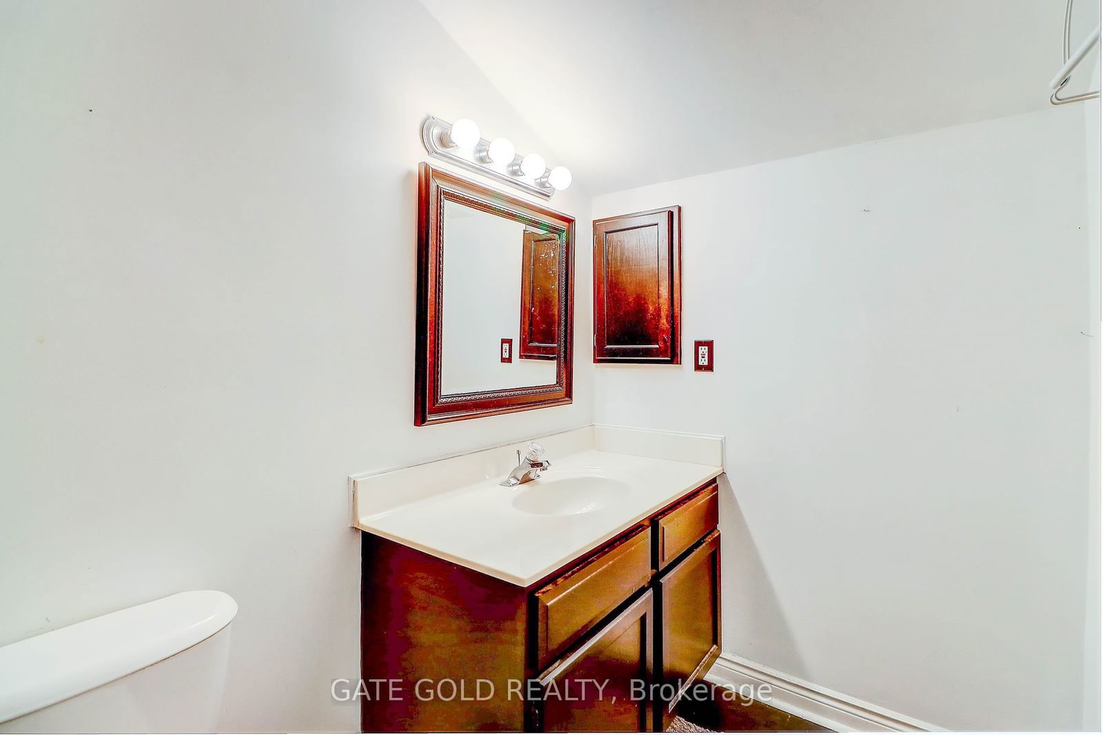 1661 Nash Rd, unit H3 for sale - image #29