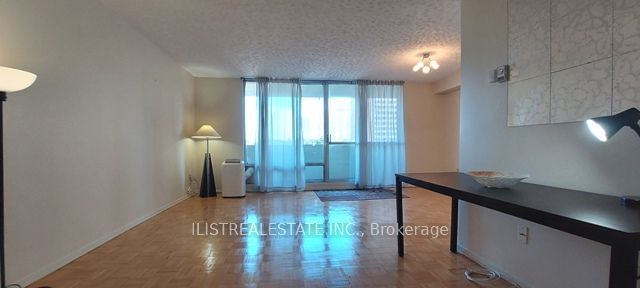 5 Massey Sq, unit 407 for rent