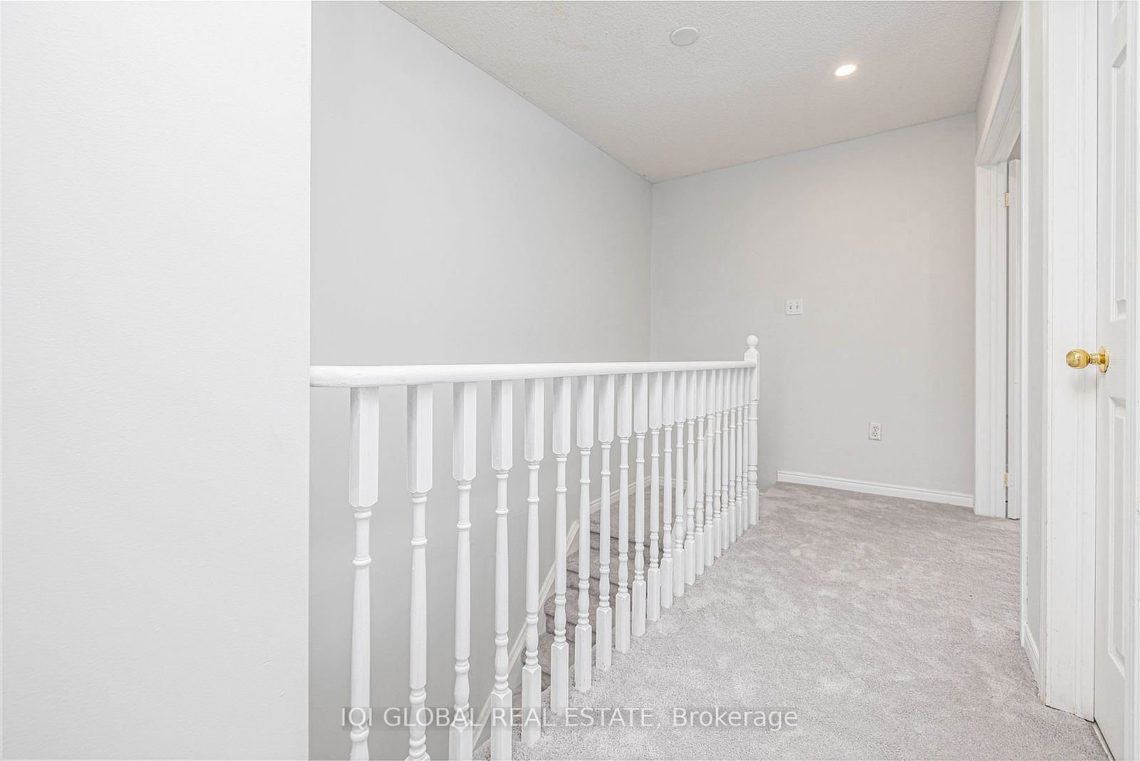 1075 Ellesmere Rd, unit 84 for rent - image #13